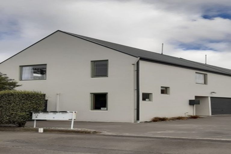 Photo of property in 1/13 Crohane Place, Addington, Christchurch, 8024