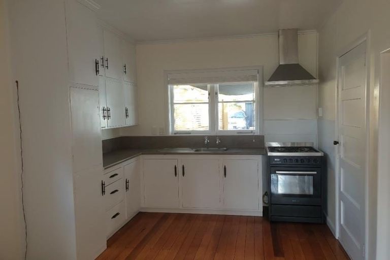 Photo of property in 320 Western Hills Drive, Avenues, Whangarei, 0110