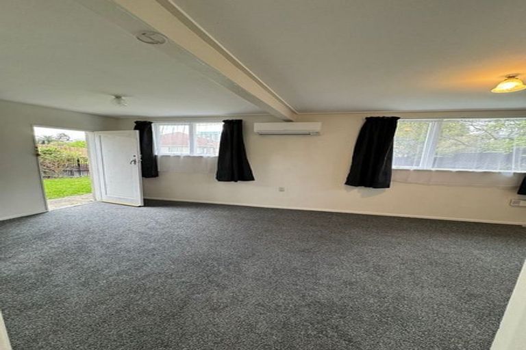 Photo of property in 11a Captain Scott Road, Glen Eden, Auckland, 0602