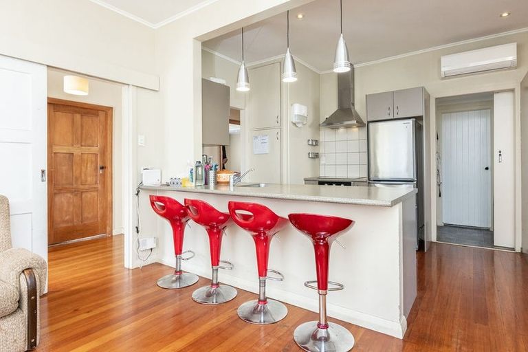 Photo of property in 55 Bedford Road, Marewa, Napier, 4110