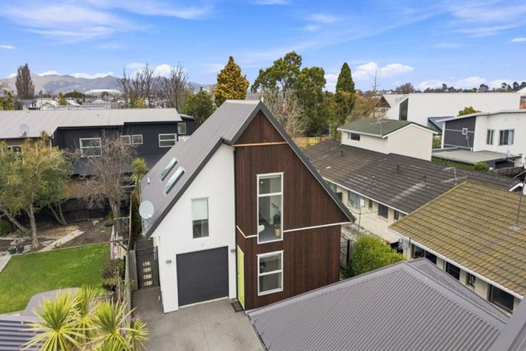 Photo of property in 134 Edgeware Road, St Albans, Christchurch, 8014