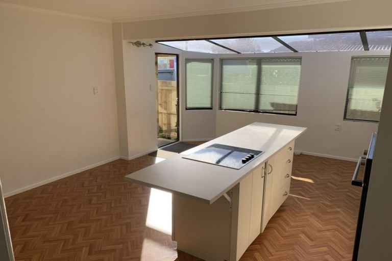 Photo of property in 51 Cargill Street, Papakura, 2110