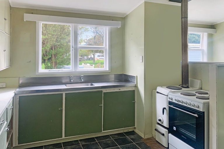 Photo of property in 247 Te Rehunga Road South, Dannevirke, 4972