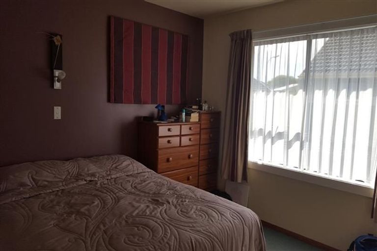 Photo of property in 32 Cardinal Drive, Hillmorton, Christchurch, 8025