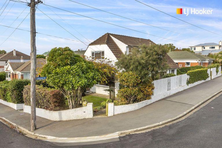 Photo of property in 32 Duckworth Street, Andersons Bay, Dunedin, 9013