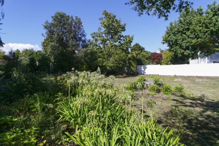 Photo of property in 24b Otupai Street, Two Mile Bay, Taupo, 3330