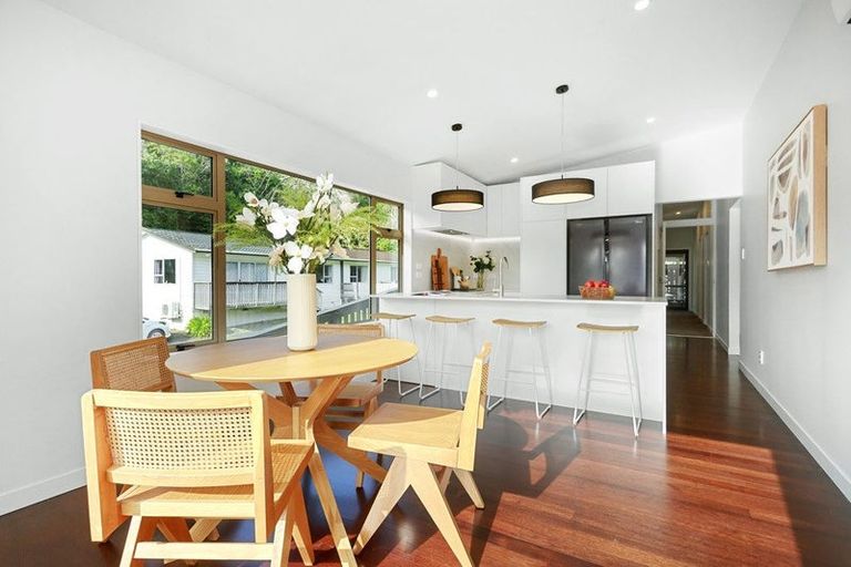 Photo of property in 21a Mahoe Street, Tawa, Wellington, 5028