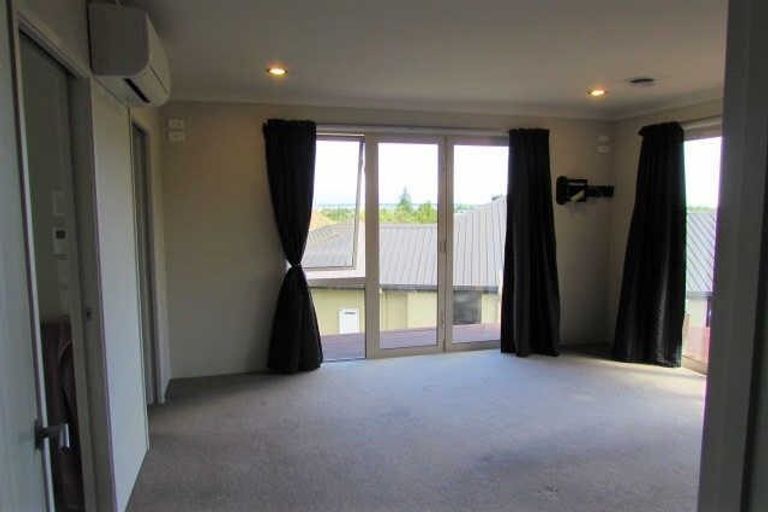 Photo of property in 52 Ngawhatu Road, Stoke, Nelson, 7011