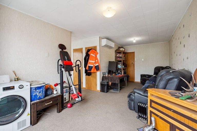 Photo of property in 4 Elwyn Crescent, Green Island, Dunedin, 9018