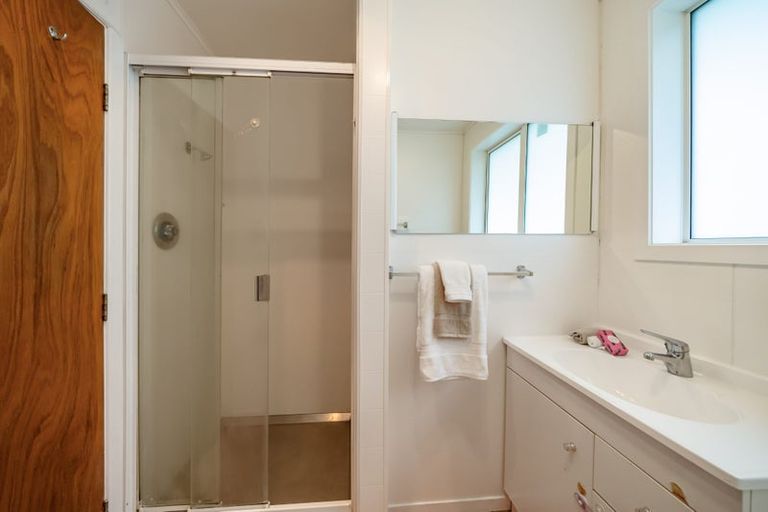 Photo of property in 10 Christchurch Crescent, Kelson, Lower Hutt, 5010