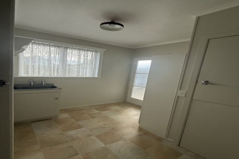 Photo of property in 22 Ngahere Street, Otumoetai, Tauranga, 3110