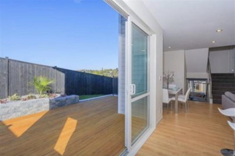 Photo of property in 5 Carex Way, Long Bay, Auckland, 0630