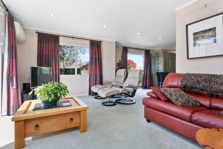 Photo of property in 54 Browning Street, Leamington, Cambridge, 3432