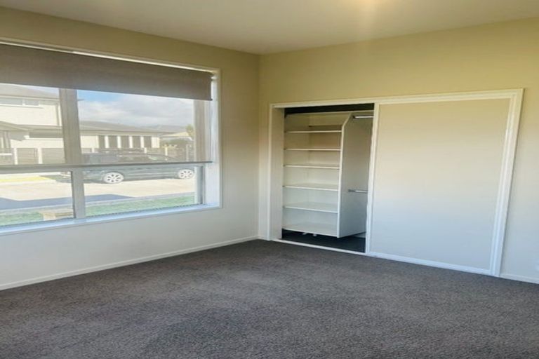 Photo of property in 10 Pakura Street, Pegasus, 7612