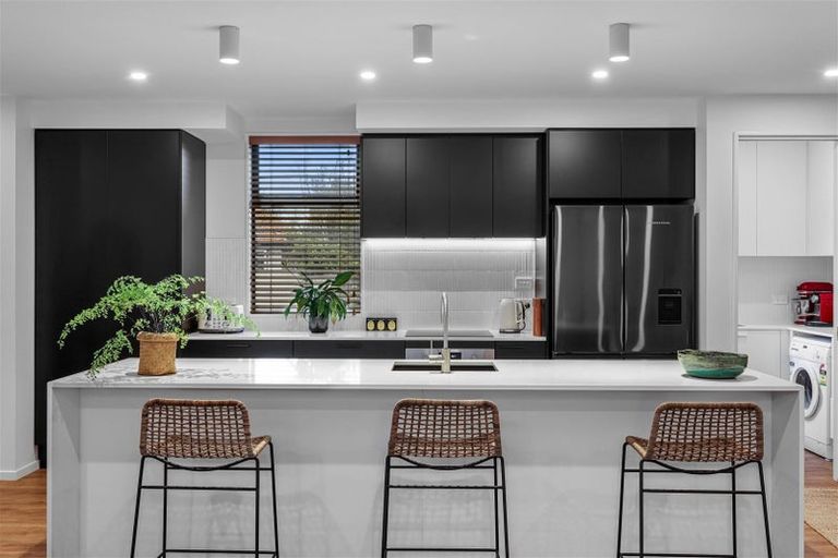 Photo of property in 91 Innes Road, St Albans, Christchurch, 8052