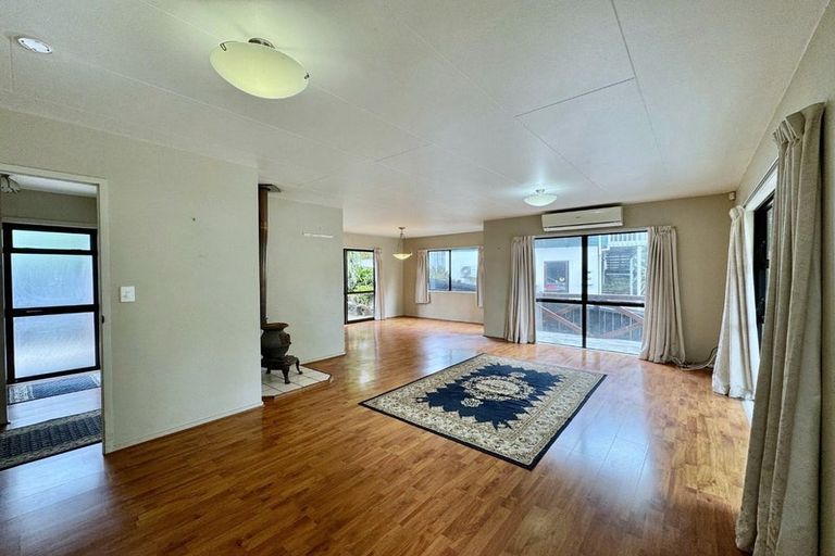 Photo of property in 1/7 Lyell Court, Clover Park, Auckland, 2019