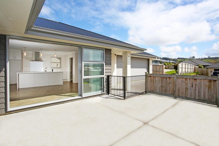 Photo of property in 6d Pyne Crescent, Pokeno, 2402