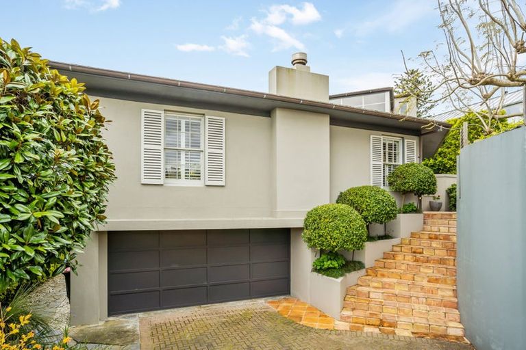 Photo of property in 7 Bridgewater Road, Parnell, Auckland, 1052