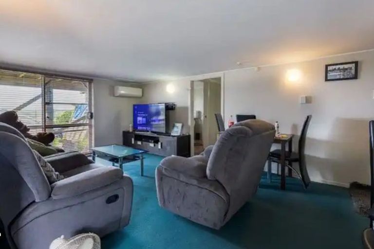 Photo of property in 32 Pukaki Road, Mangere, Auckland, 2022