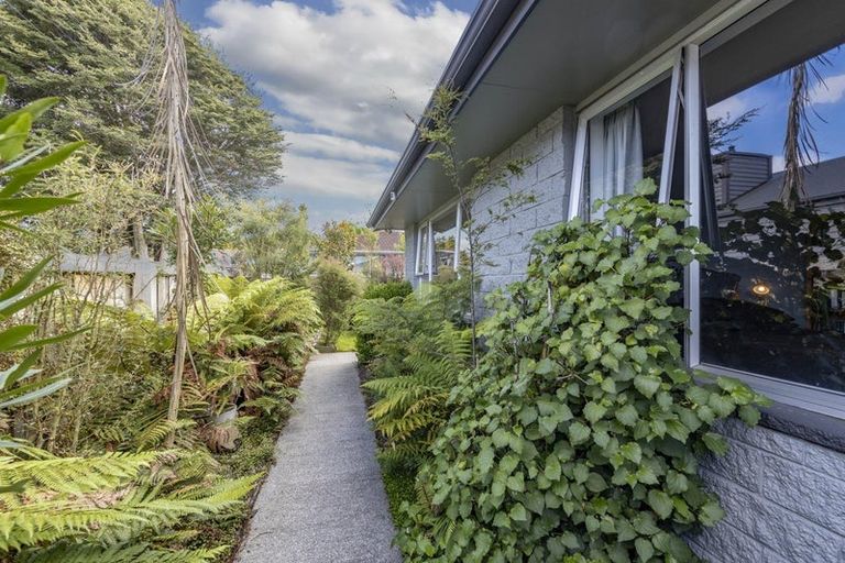 Photo of property in 2/21 Medway Street, Richmond, Christchurch, 8013