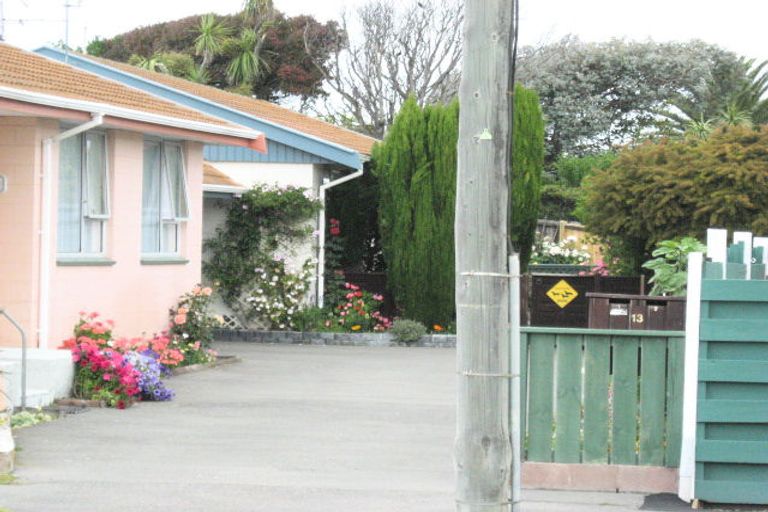 Photo of property in 1/13 Sandra Street, South New Brighton, Christchurch, 8062