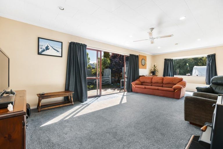 Photo of property in 73 Hopkins Street, Luggate, Cromwell, 9383