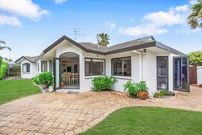 Photo of property in 101 Palm Beach Boulevard, Papamoa Beach, Papamoa, 3118