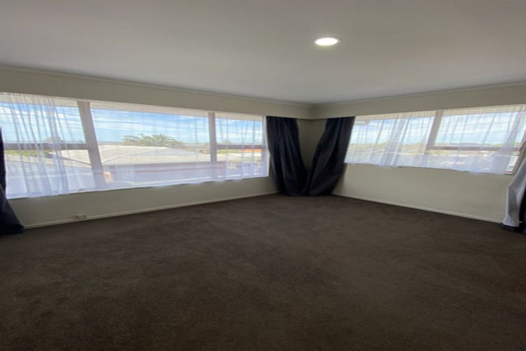 Photo of property in 1/151 Astley Avenue, New Lynn, Auckland, 0600
