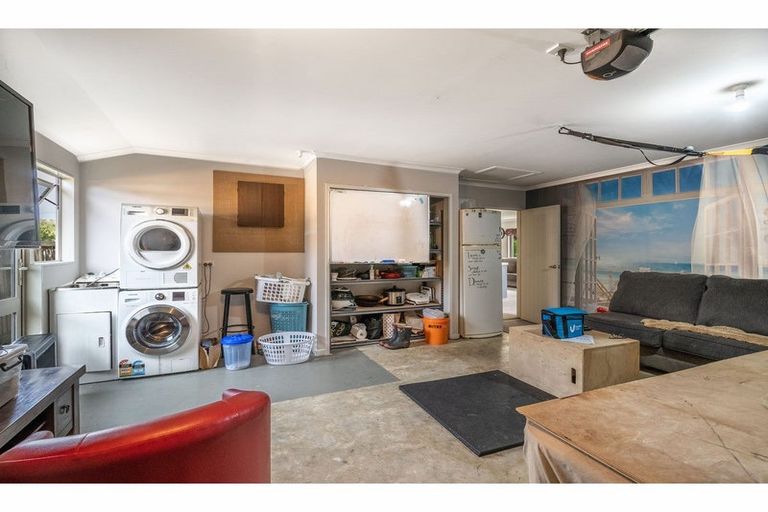 Photo of property in 10 Maltby Street, Waikiwi, Invercargill, 9810