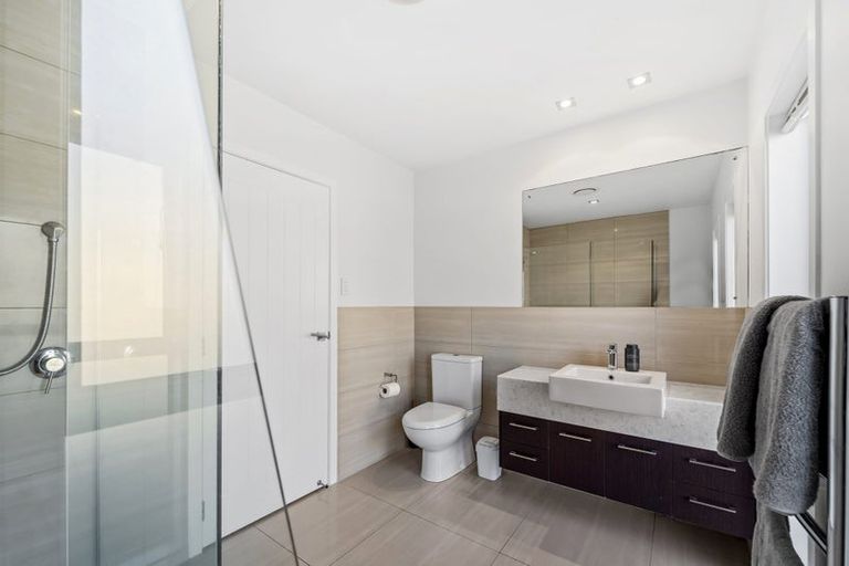 Photo of property in 15 Hawaiian Parade, Arkles Bay, Whangaparaoa, 0932