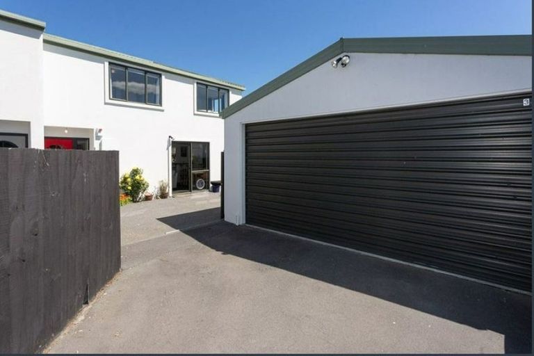 Photo of property in 325 Bealey Avenue, Edgeware, Christchurch, 8013