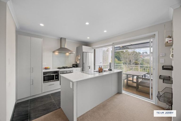 Photo of property in 35 Arrowsmith Drive, Flat Bush, Auckland, 2019