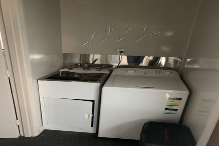 Photo of property in 140a Gladstone Road North, Mosgiel, 9024