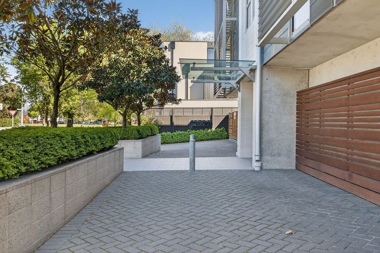 Photo of property in 2/31 Chester Street West, Christchurch Central, Christchurch, 8013