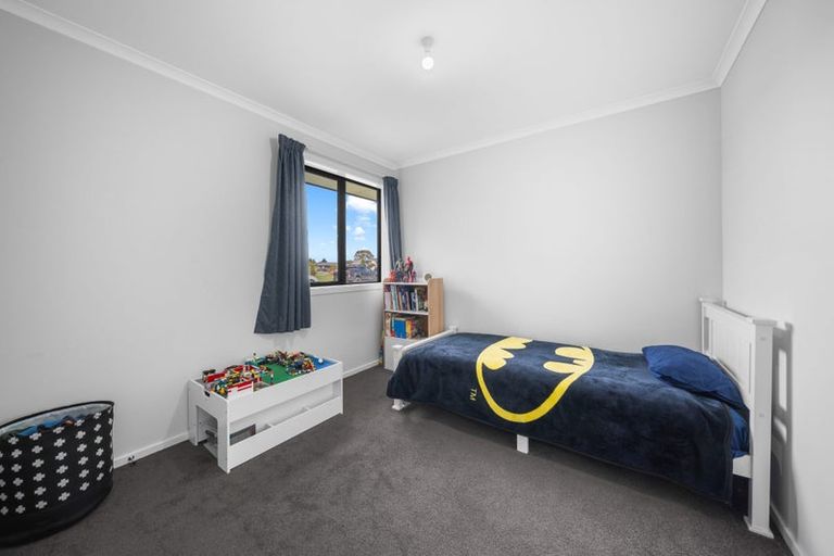 Photo of property in 26 Mitre Way, Solway, Masterton, 5810