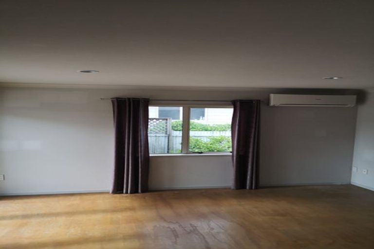 Photo of property in 15a Eastburn Street, Papakura, 2110