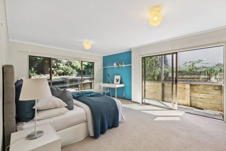 Photo of property in 29 Calman Place, Chatswood, Auckland, 0626