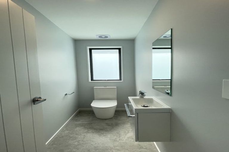 Photo of property in 40 Godfrey Drive, Orewa, 0931