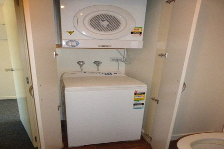 Photo of property in 10/30 Mathesons Road, Phillipstown, Christchurch, 8011