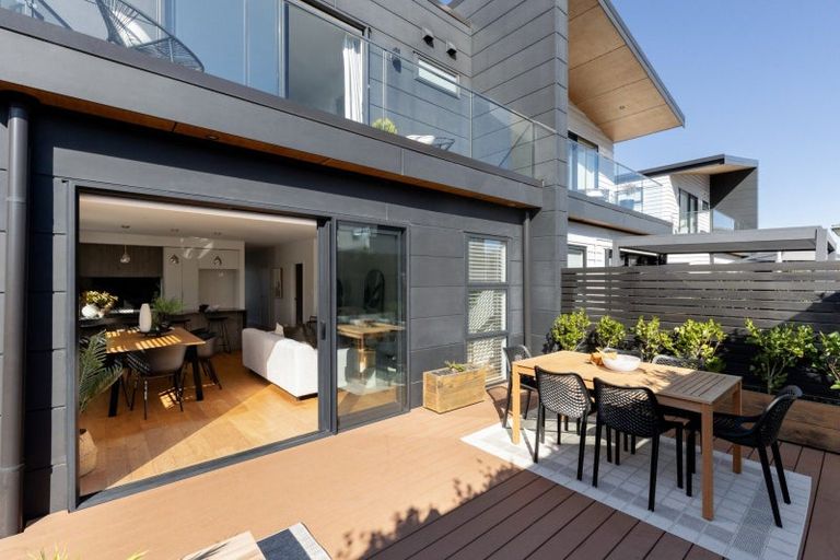 Photo of property in 12a Percy Road, Papamoa Beach, Papamoa, 3118