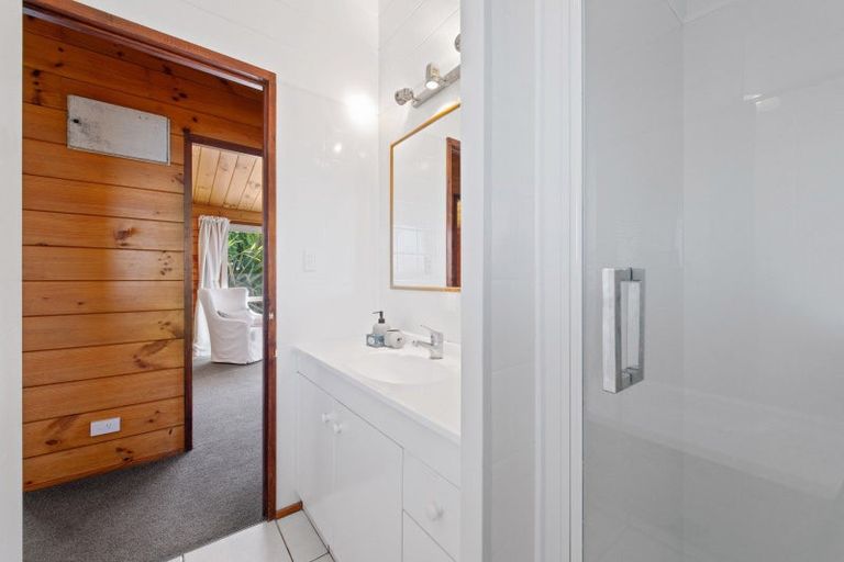 Photo of property in 14 Petrie Street, Pomare, Rotorua, 3015