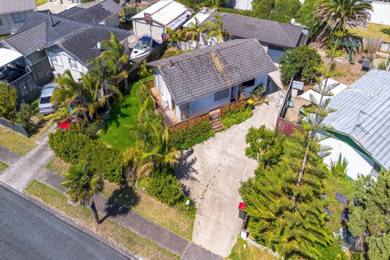 Photo of property in 36 Reelick Avenue, Pakuranga Heights, Auckland, 2010