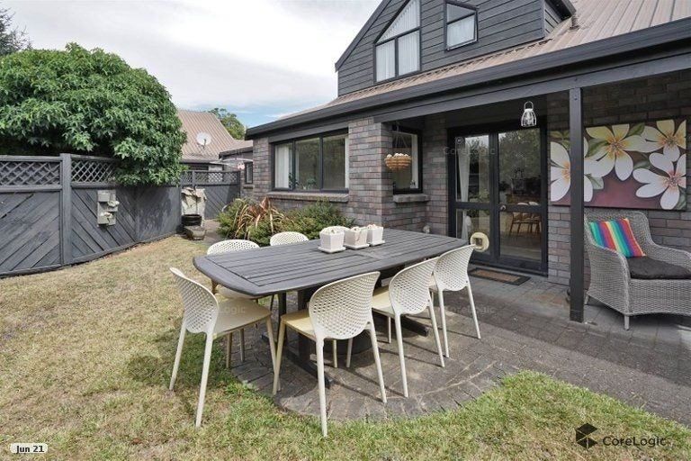 Photo of property in 32b Ashley Street, St Andrews, Hamilton, 3200