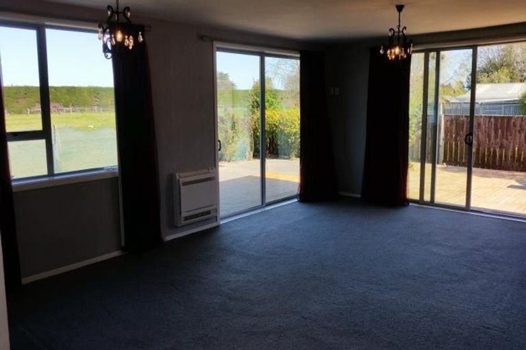 Photo of property in 2/275 Hendersons Road, Hoon Hay, Christchurch, 8025