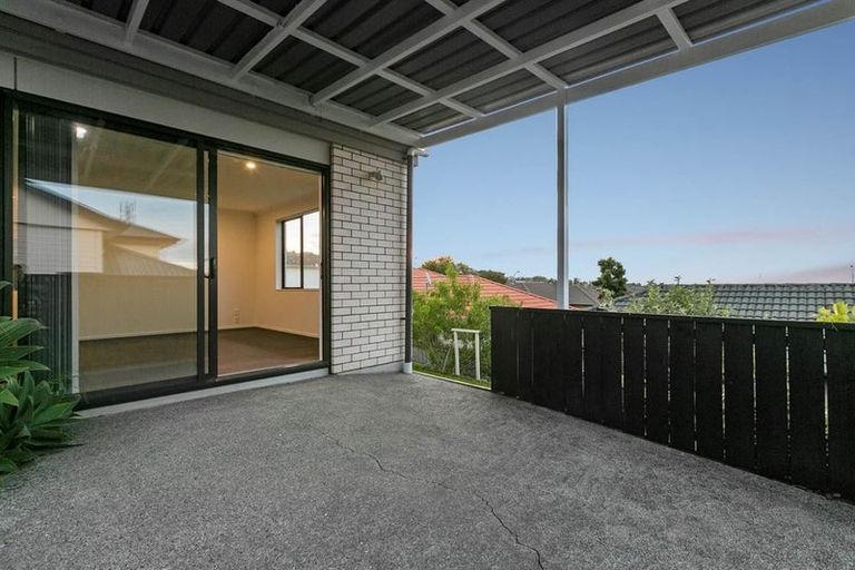 Photo of property in 24 Lane Cameron Place, Flat Bush, Auckland, 2019