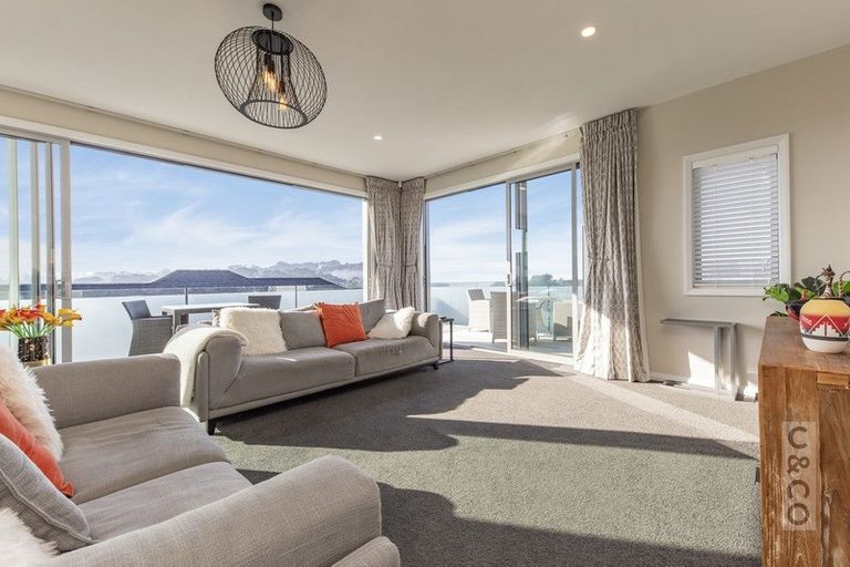 Photo of property in 4 Tauwaka Crescent, Riverhead, 0820