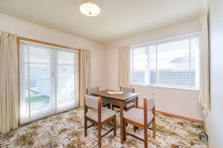 Photo of property in 7 College Street, Awapuni, Palmerston North, 4412