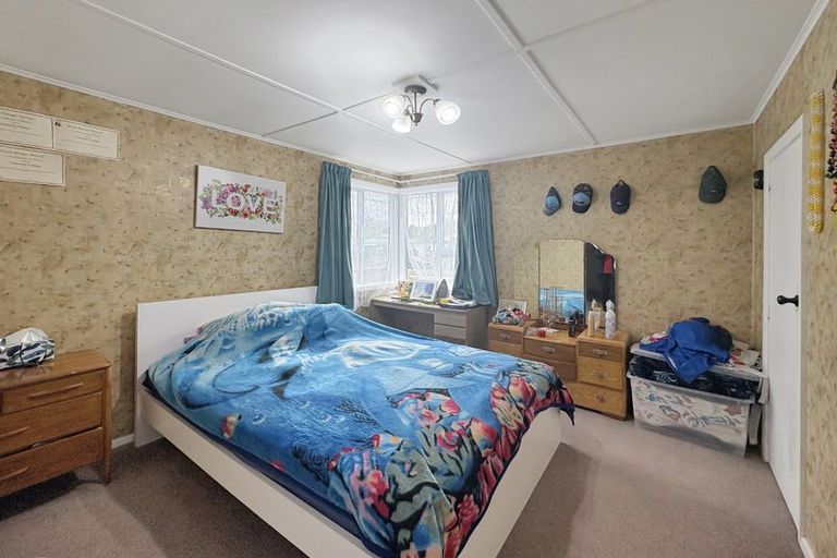 Photo of property in 12 Collett Street, Dannevirke, 4930