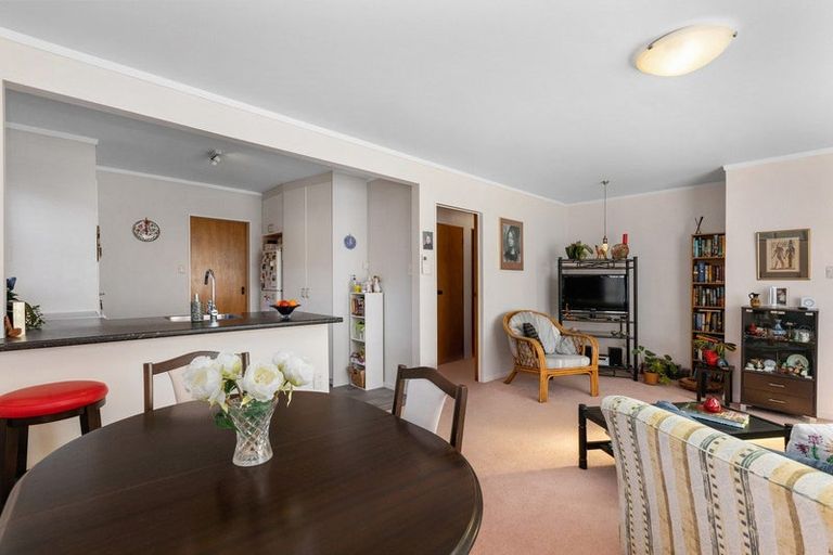 Photo of property in 57f Clare Street, Cambridge, 3434