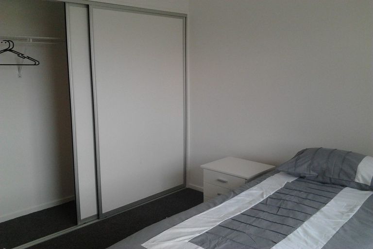 Photo of property in 70d Elizabeth Street, Riccarton, Christchurch, 8041